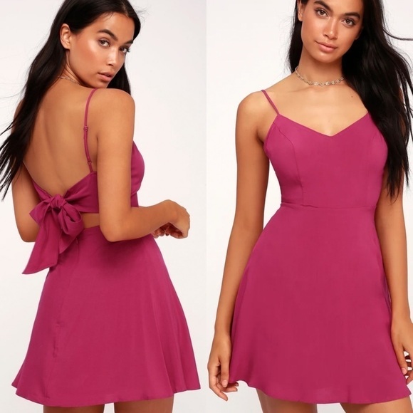 Lulus Chic A Boo Tie-Back‎ Skater Dress in Magenta Size Small - Picture 1 of 7